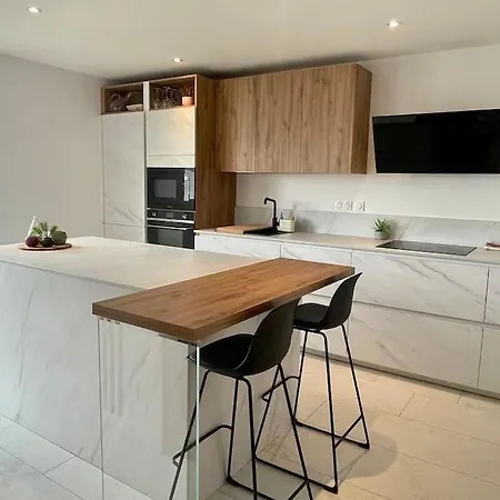 Magnifique 115m2 - 3 - Parking Gratuit Appartamento *