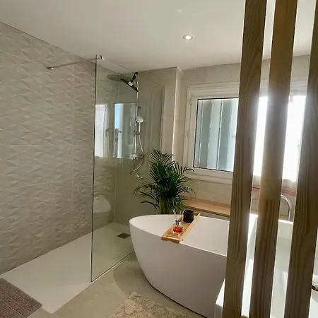 Magnifique 115m2 - 3 - Parking Gratuit Apartman *