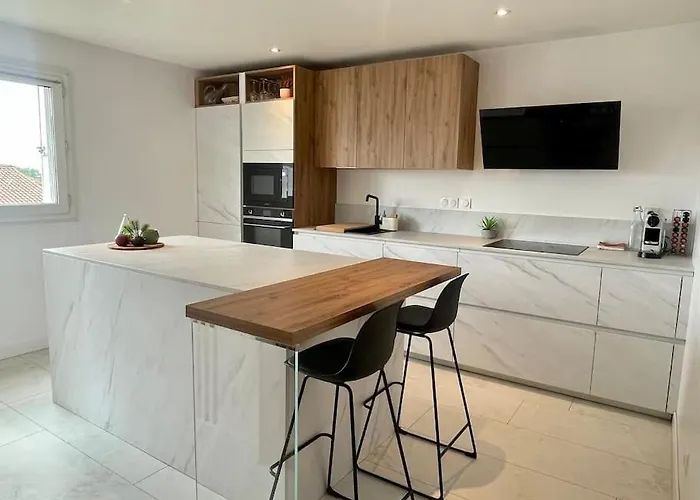 Magnifique 115m2 - 3 - Parking Gratuit Daire *