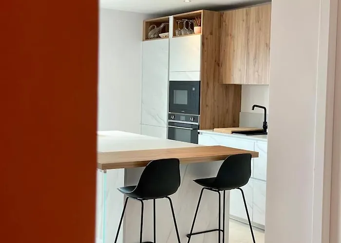 Appartement Magnifique 115m2 - 3 - Parking Gratuit