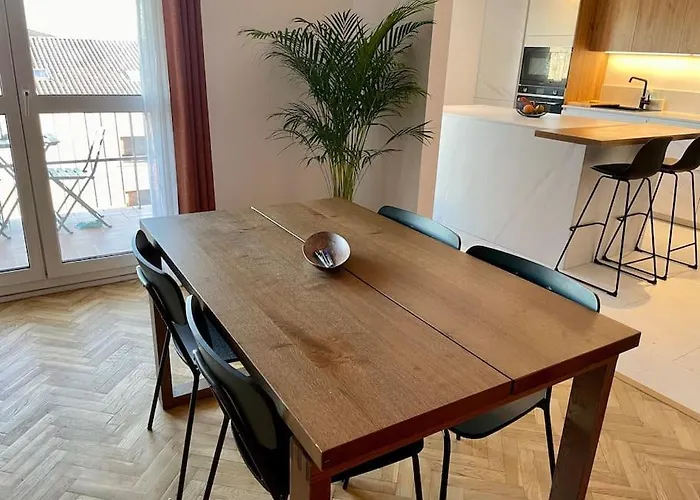 Magnifique 115m2 - 3 - Parking Gratuit Daire