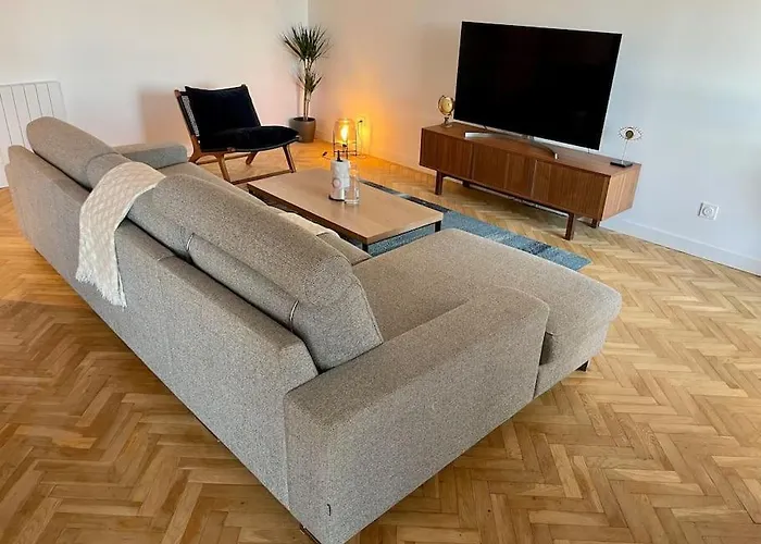 Magnifique 115m2 - 3 - Parking Gratuit *