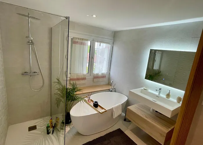 Magnifique 115m2 - 3 - Parking Gratuit Apartamento Toulouse